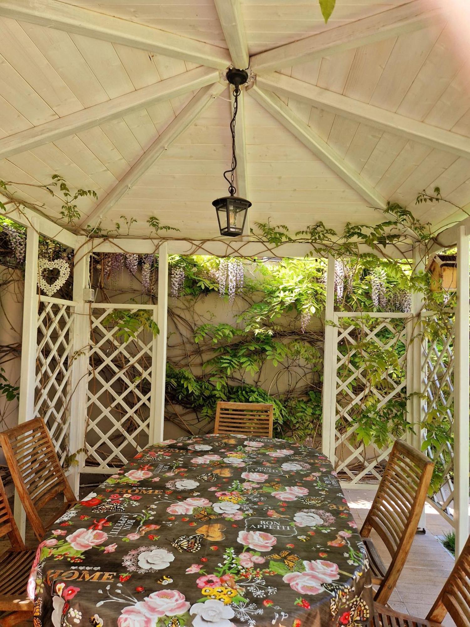 Serra Di Mare Casa Con Giardino Livorno Bagian luar foto